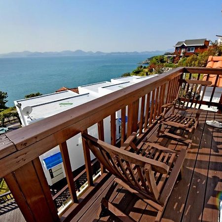 Namhae Bluemare Pension Exterior photo