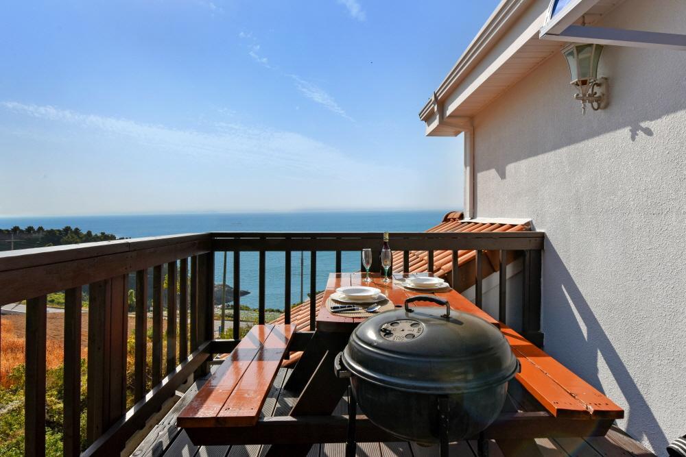 Namhae Bluemare Pension Exterior photo